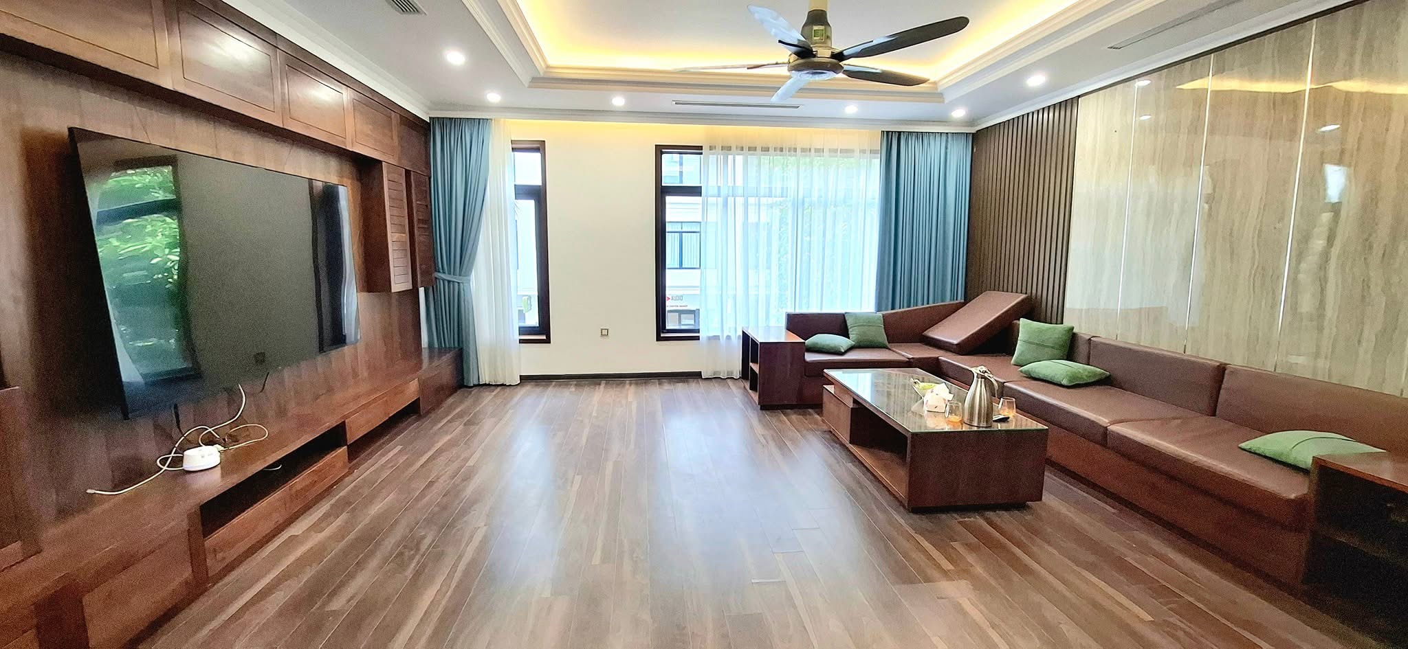  89m2
