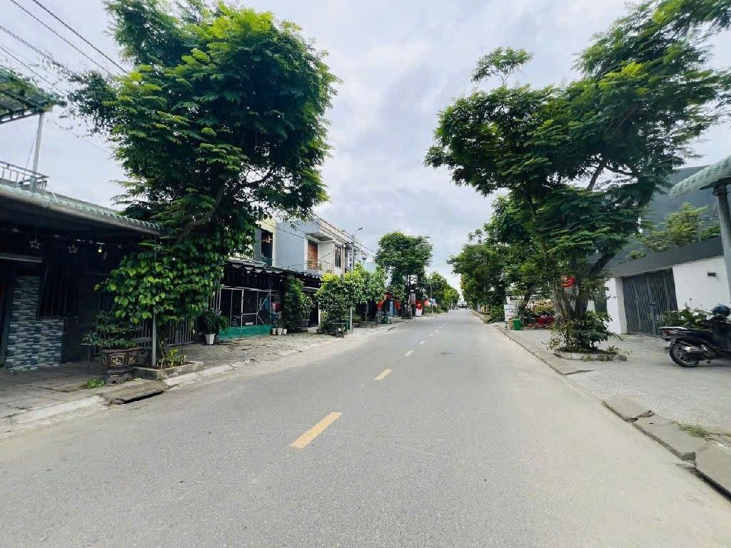 BÁN NHÀ HAI MẶT TIỀN TRƯỚC SAU - MẶT TIỀN VÕ NHƯ HƯNG - ĐIỂM BẮN PHÁO HOA MỚI