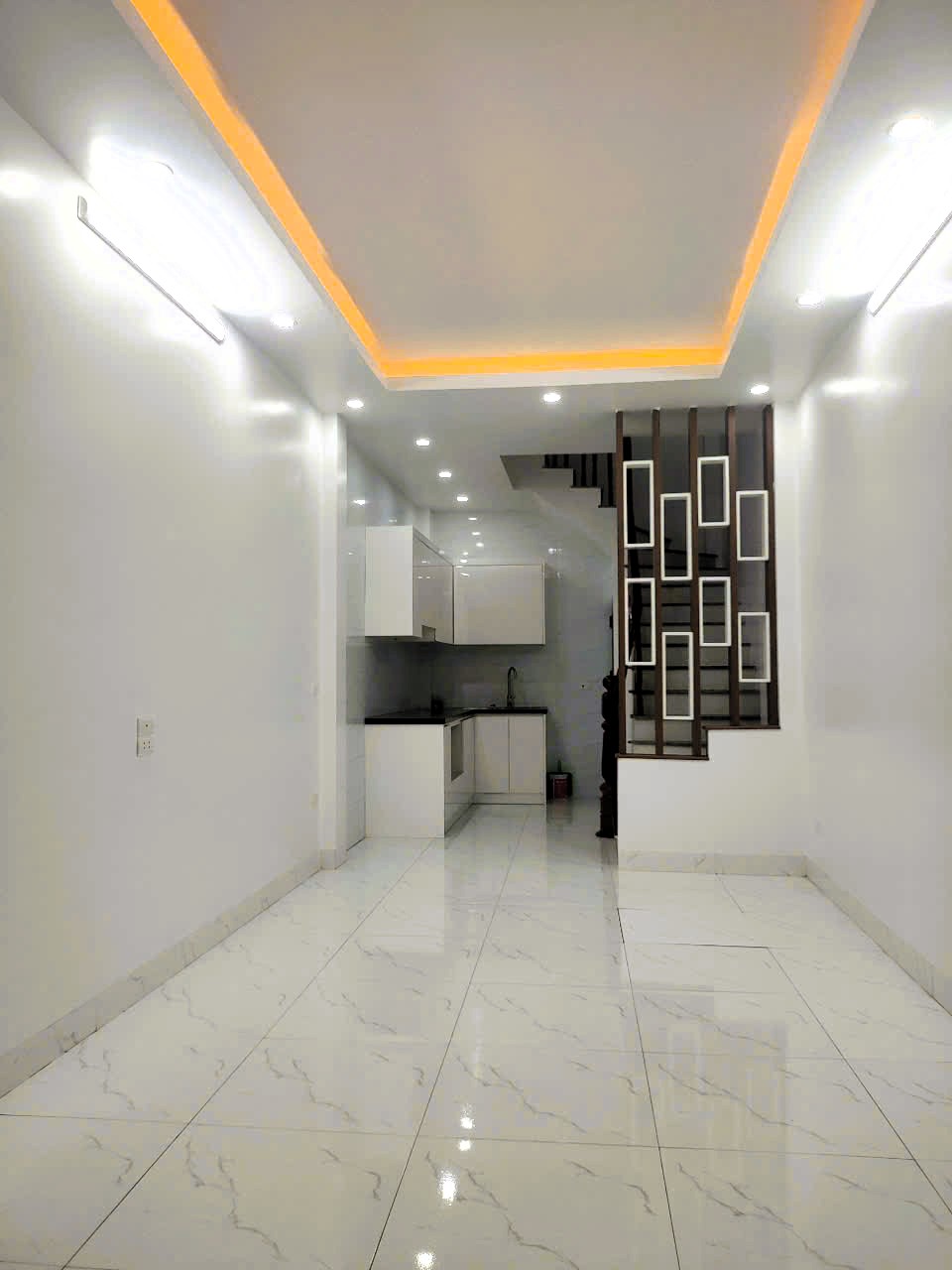 Bán nhà mới tinh phố Xuân Đỉnh – Cạnh khu Ngoại Giao Đoàn – 3 bước ra đường ô tô tránh