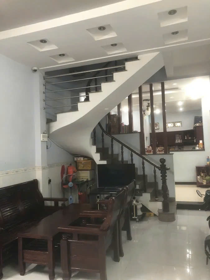 Nhà Chính Chủ 68m2 Lê Đình Thám, Nhà đẹp Ở Ngay, Chỉ 6.2 tỷ TL