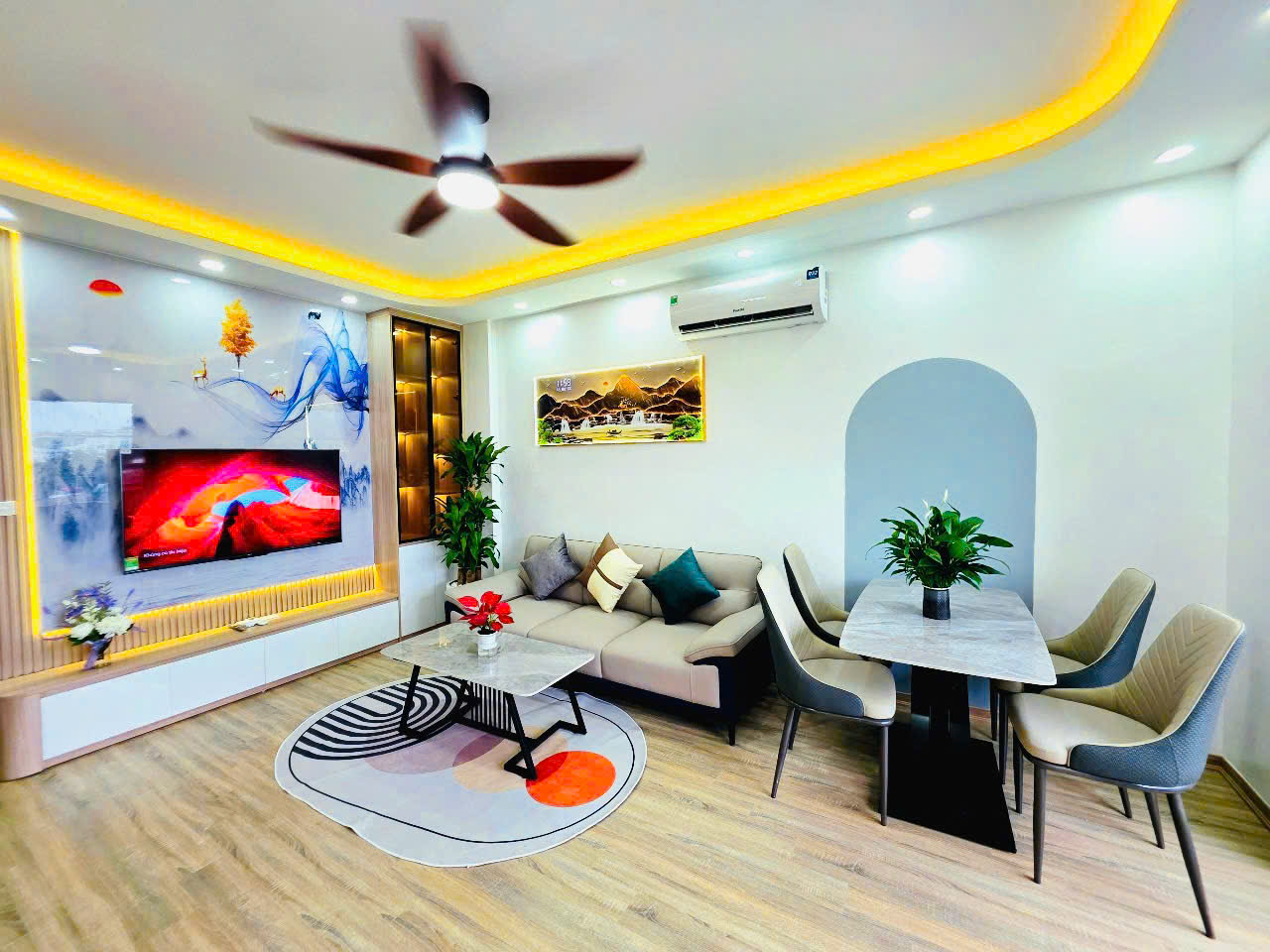 Bán căn hộ chung cư CT4A2 - Bắc Linh Đàm, 78m2, 3 ngủ, sổ đỏ, giá 5tỷ390