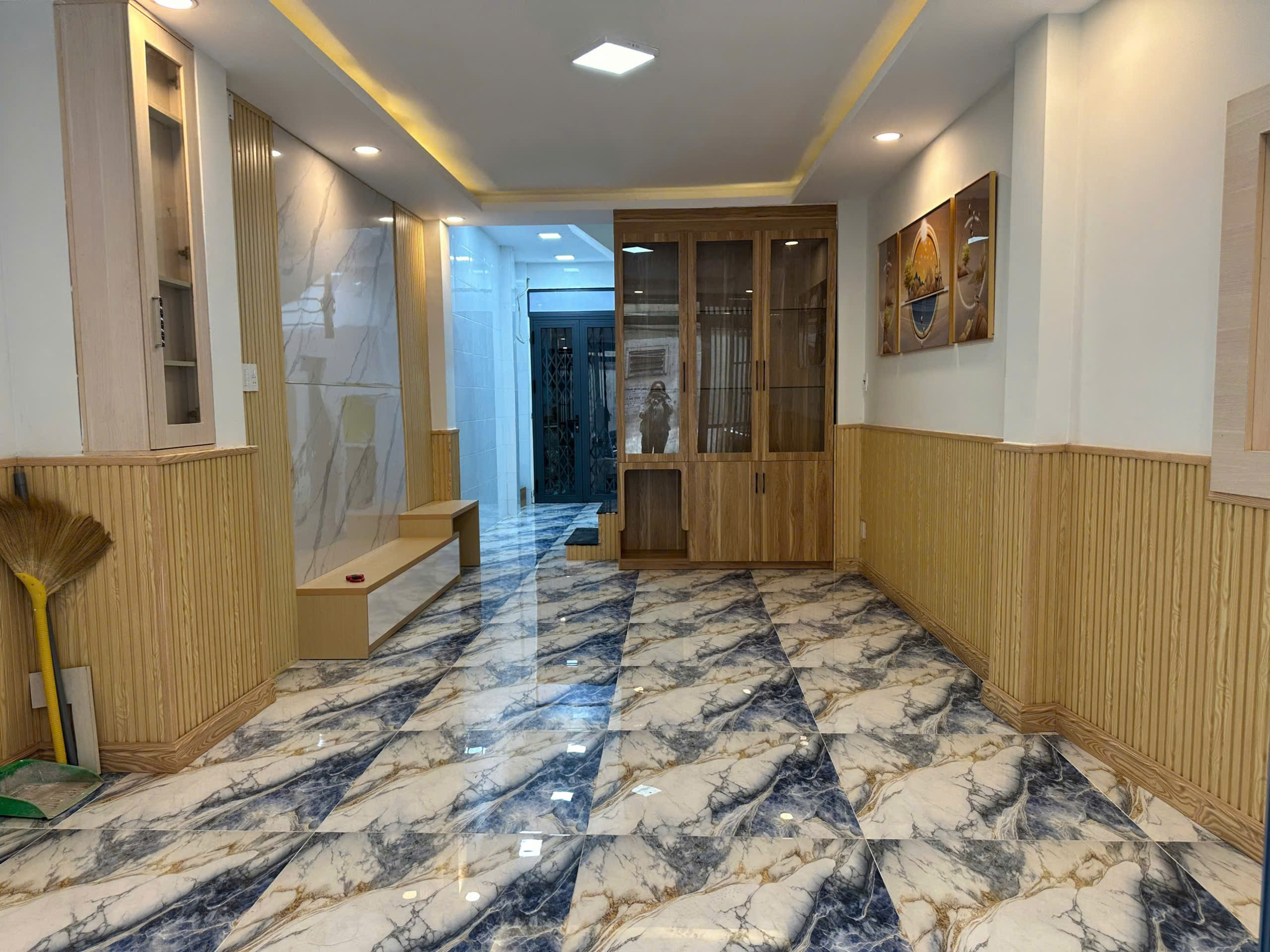 Nhà mới 3 tầng Dương Bá Trạc, P2 Q8, Giá 5.48 tỷ