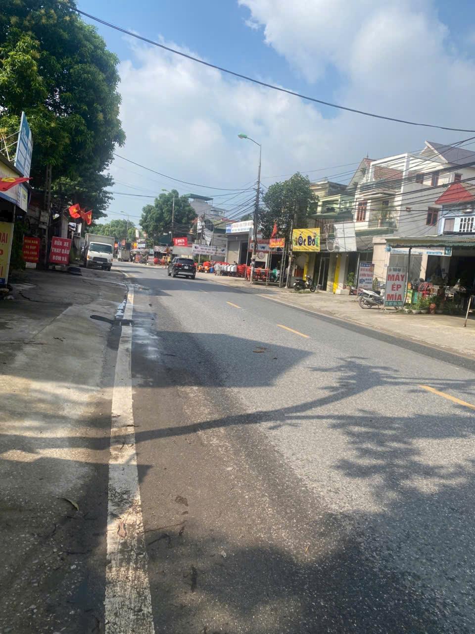 SIÊU HOT MẶT ĐƯỜNG QL3 PHÙ LỖ - SÓC SƠN - HÀ NỘI