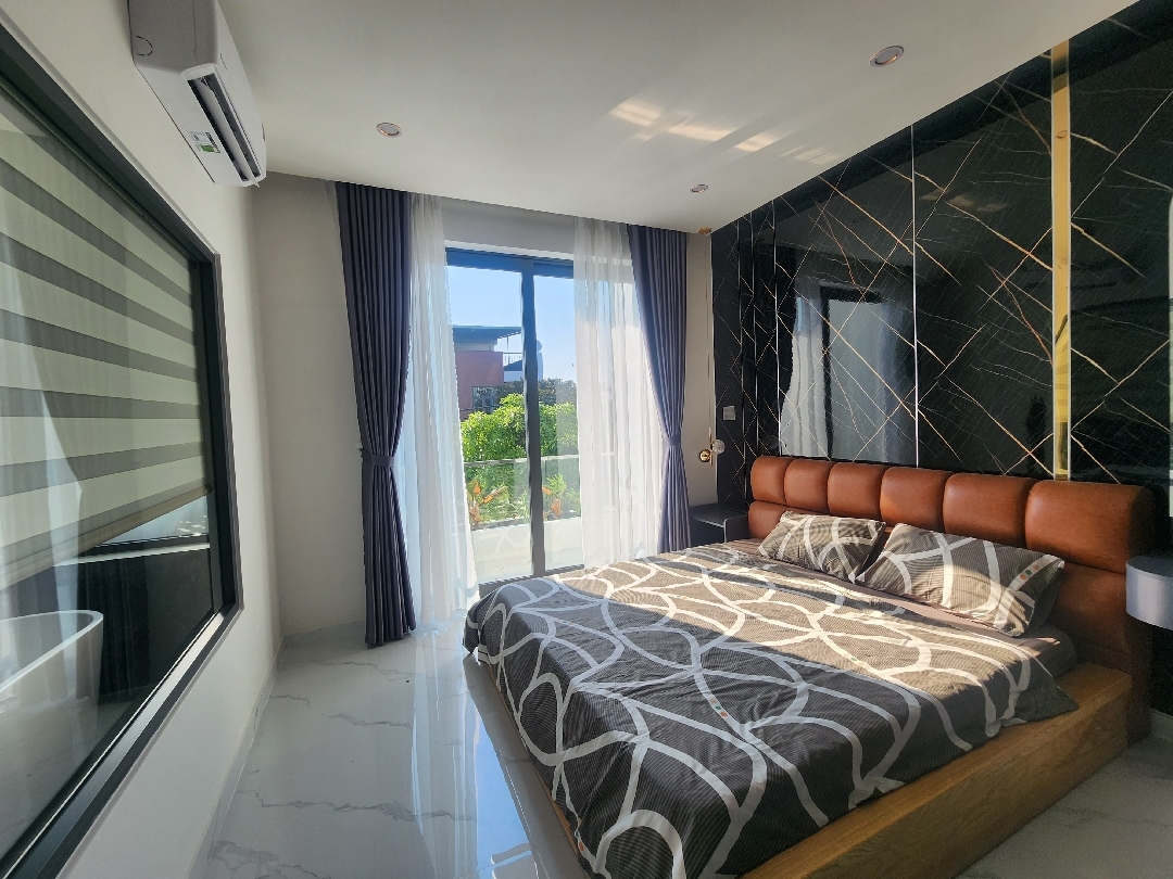 NHÀ ĐẸP 3 TẦNG – MẶT TIỀN CỔ MÂN LAN, HÒA XUÂN – FULL NỘI THẤT SANG TRỌNG – GIÁ CHỈ 4.5 TỶ