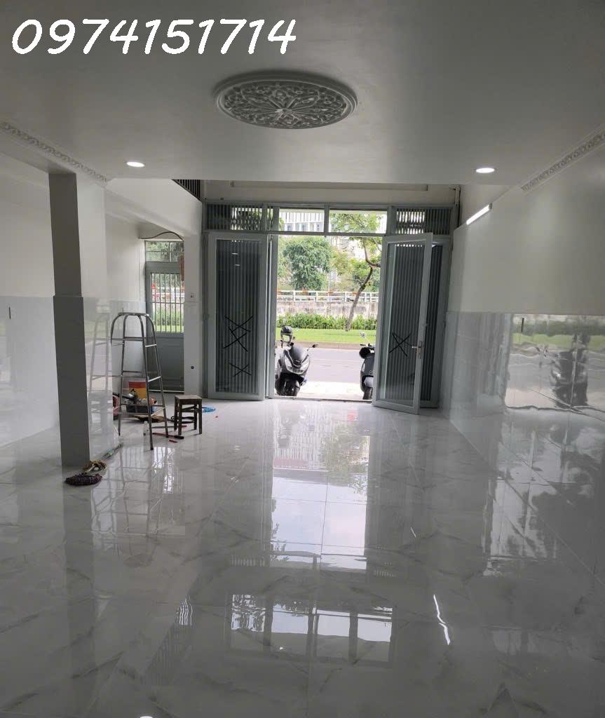 BÁN NHÀ 4 TẦNG MẶT TIỀN TÔ KÝ - PHƯỜNG TRUNG MỸ TÂY Q12, DT: 56M2, GIÁ: 6,4 TỶ .