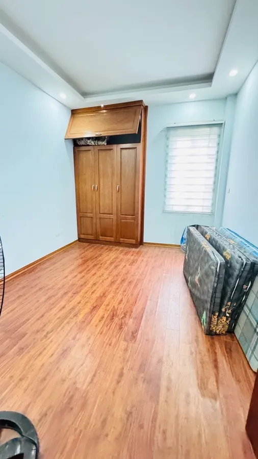 Bán Nhà Bùi Xương Trạch. Thanh Xuân. Lô Góc. DT 40m2. MT 3,6m. 4 Tầng. Giá 8,3 Tỷ.