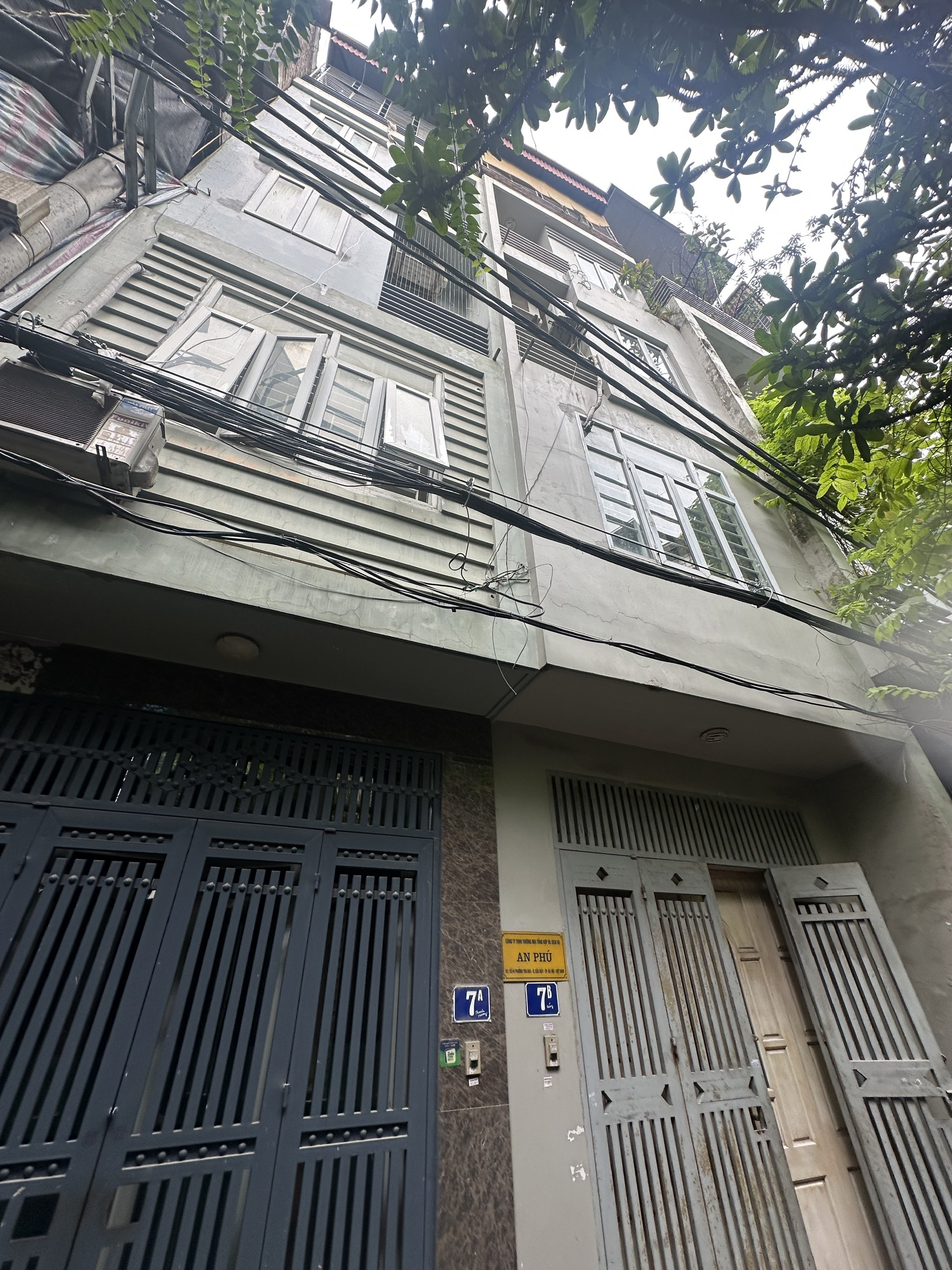 NHÀ MẶT NGÕ THÔNG KINH DOANH - 2 MẶT THOÁNG TRƯỚC SAU - TRUNG TÂM CẦU GIẤY NHIỀU TRƯỜNG ĐẠI HỌC_ 5 TẦNG – 30M2 – 9,1 TỶ.