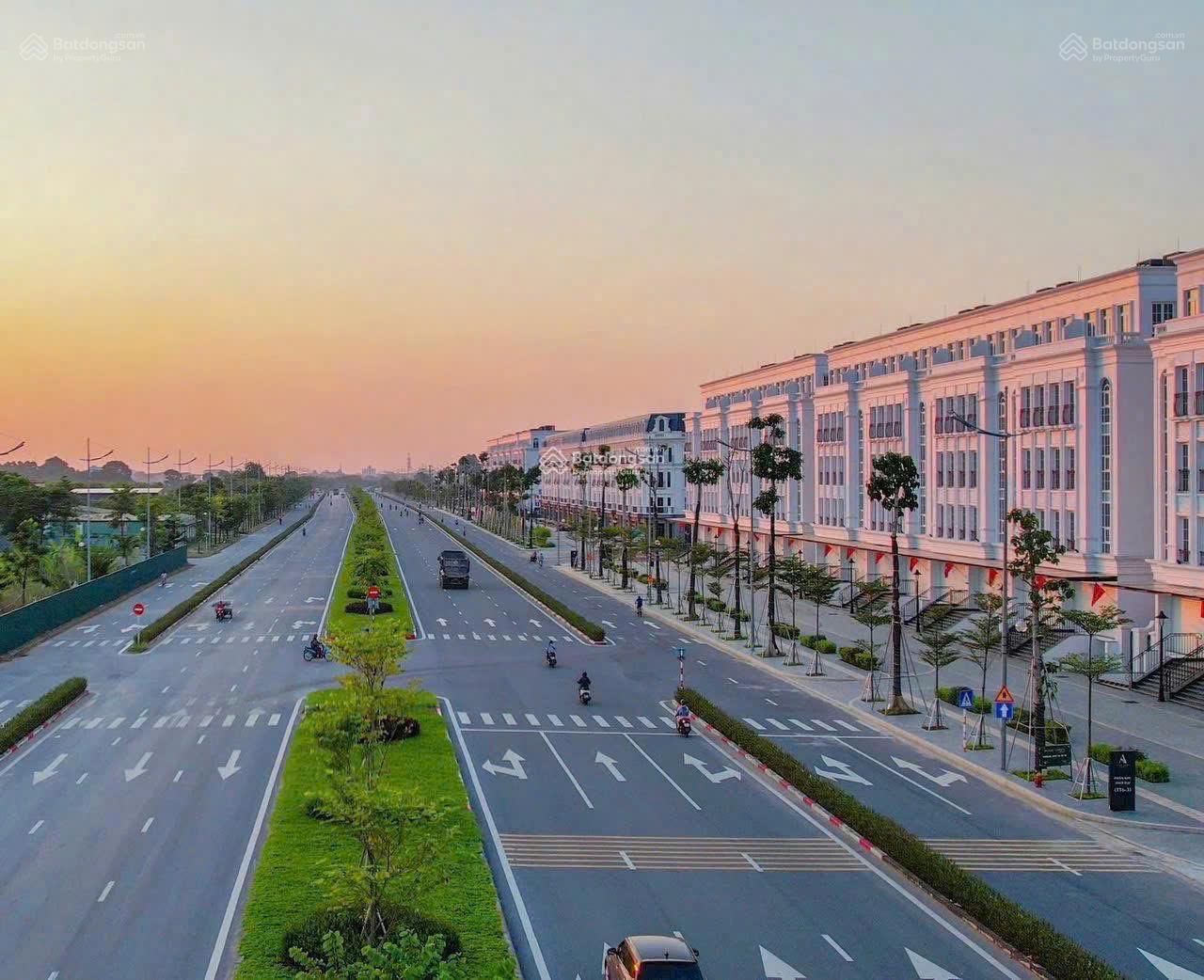 Bán nhà liền kề Jade Lake Residence 148m lô góc mặt đường đôi rộng 46m