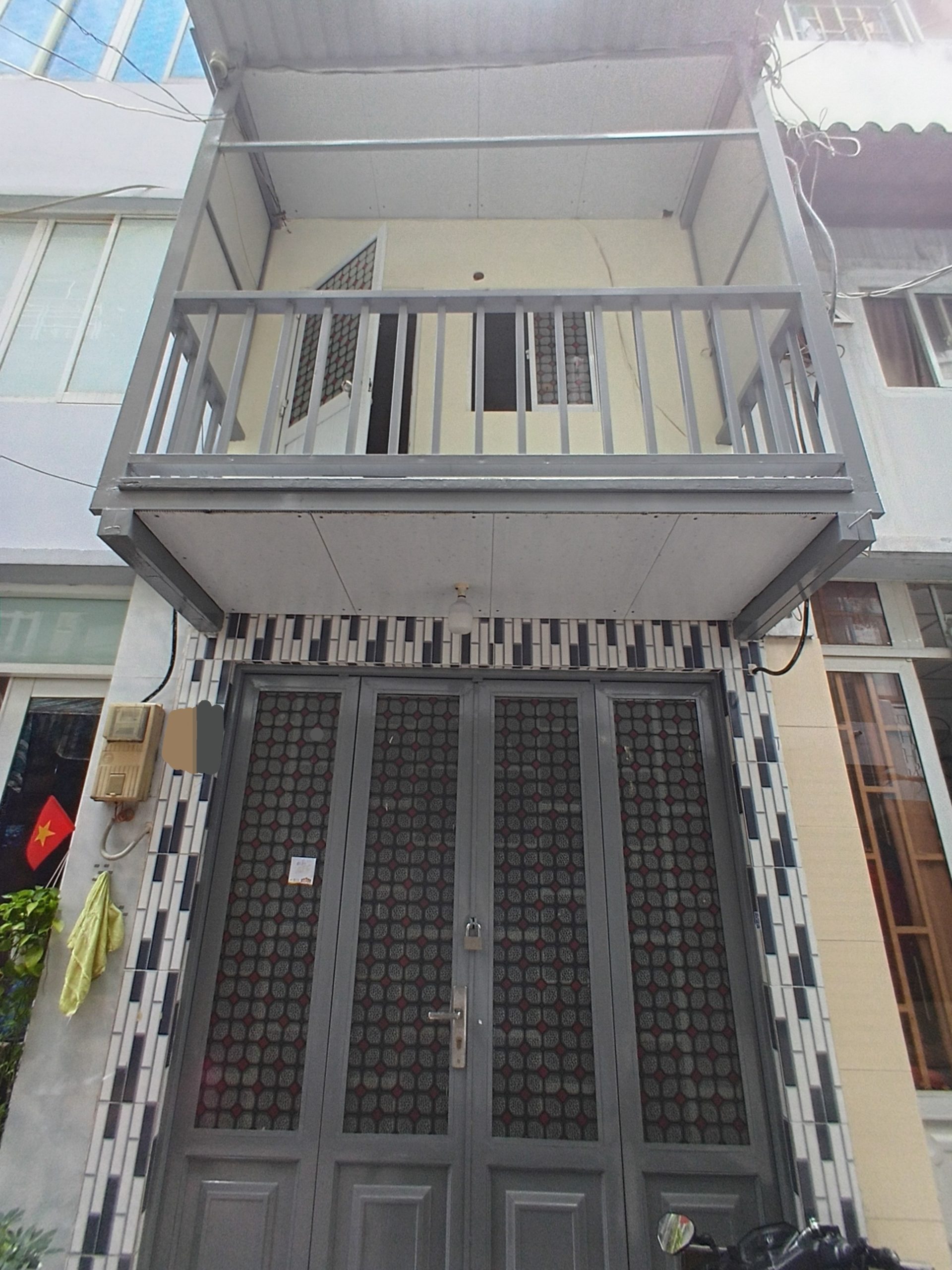Bán Nhà Đường Võ Văn Kiệt Quận 5 Thông Trần Bình Trọng - 27m² - 2 Tầng - Hẻm 4m - 3,8 tỷ Dân Cư Hiện Hữu - Không Qui Họach Hay Lộ Giới