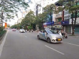 BÁN GẤP LÔ GÓC 150M2 ĐẤT TRẦN KHÁT CHÂN, NGÕ NÔNG - RỘNG - THOÁNG. TRUNG TÂM QUẬN HAI BÀ TRƯNG. MẶT TIỀN RỘNG CÓ THỂ CHIA 2. ĐẤT NỞ HẬU, THỬA CỰC ĐẸPNG