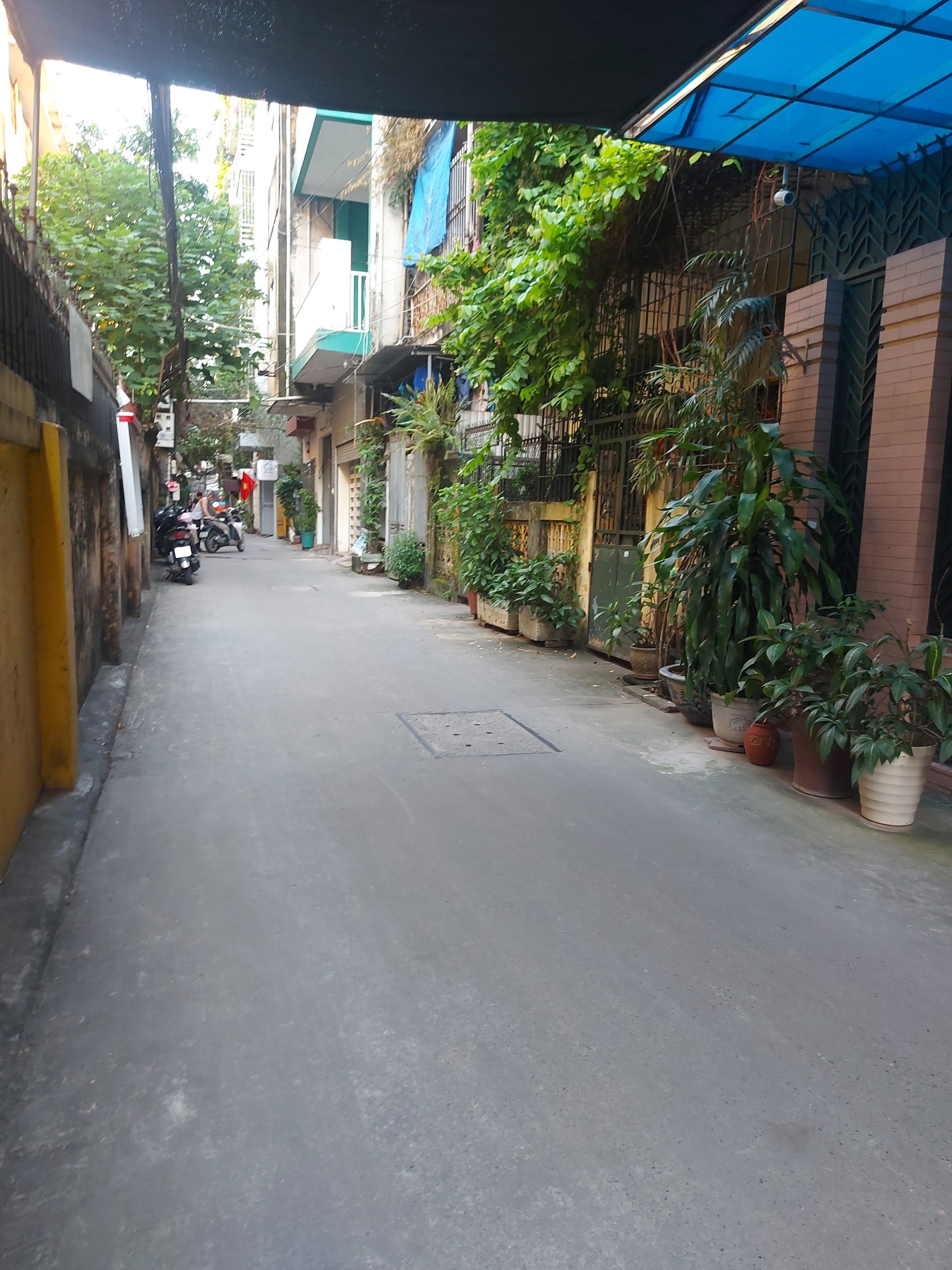 + BÁN NHÀ NGUYÊN HỒNG - PHÂN LÔ , OTO CHẠY VÒNG QUANH - VÀO NHÀ - KINH DOANH - MẶT TIỀN ĐẸP - Ở SƯỚNG - GIÁ 16.4 TỶ