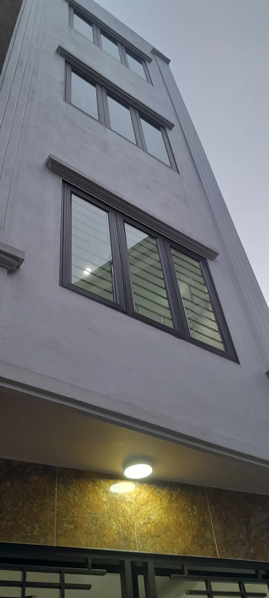 BÁN NHÀ ĐA SỸ - 36M2 – 5 TẦNG – RẺ NHẤT KHU VỰC CHỈ 5.6 TỶ