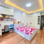  45m2 - 4