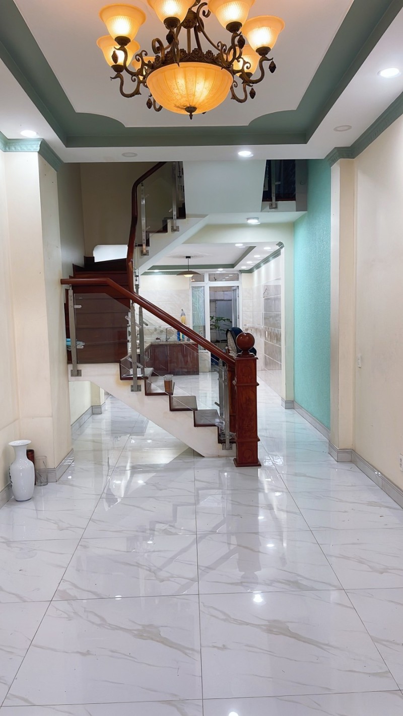 Bán nhà Thủ Đức, Trường Thọ, Hồ Văn Tư 70m2, 4 tầng, 4PN, SH, 5.7 tỷ. LH: 0933125879