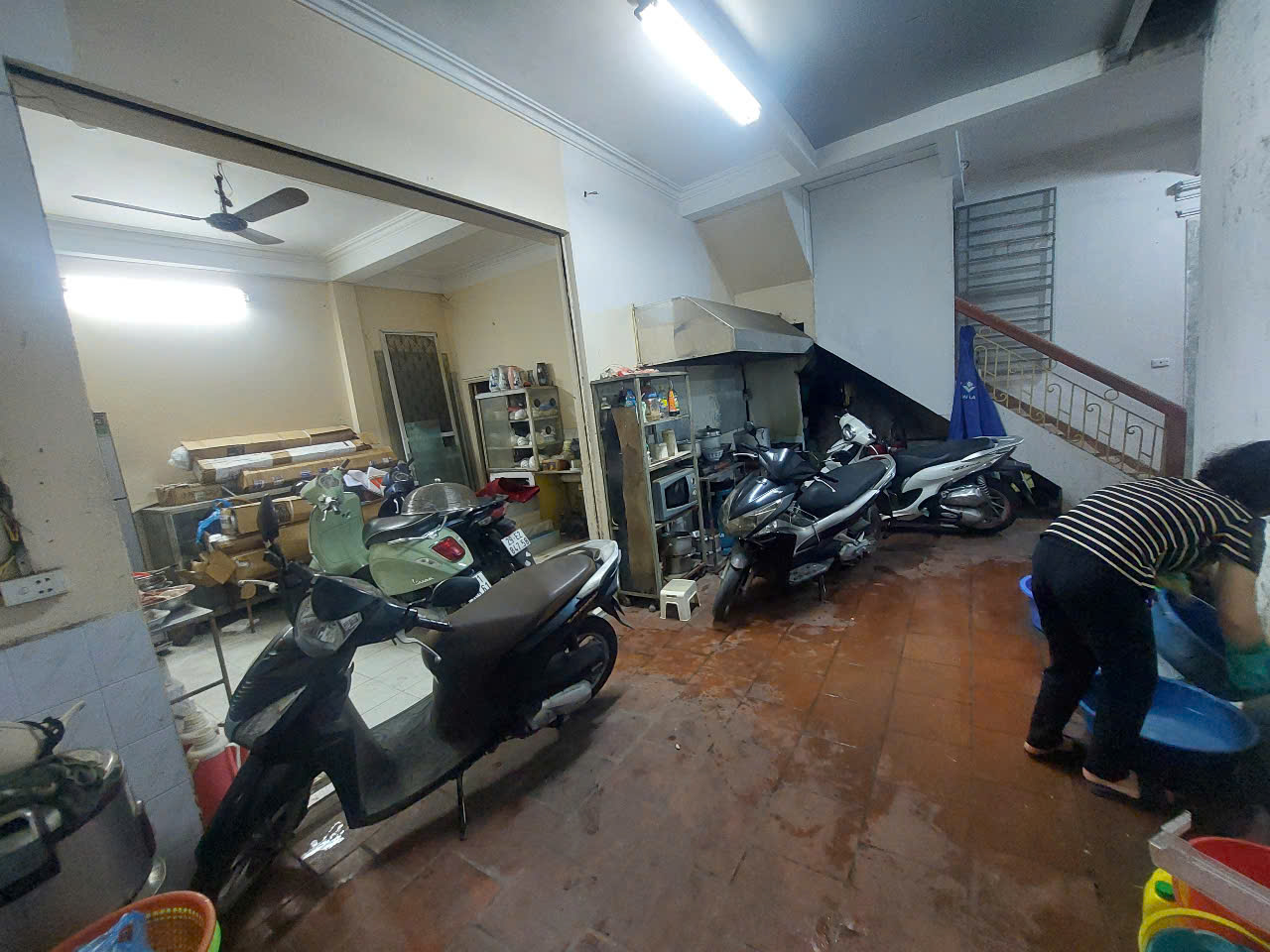 BÁN NHÀ THỊNH QUANG – Ô TÔ ĐỖ CỬA - KINH DOANH TỐT – 100M² – GIÁ 24.X TỶ