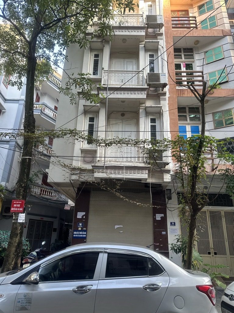 BÁN NHÀ PHÂN LÔ Ô TÔ HAI BÀ TRƯNG 24tỷ 53m CÁN BỘ NGHỈ HƯU VÀO NAM SỐNG CÙNG CON CHÁU