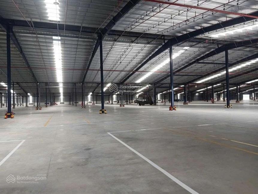Cho thuê kho 1.472m² KCN Tân Bình trần cao 9m, xe container vào tận cửa, giá chỉ 110.400đ/m²