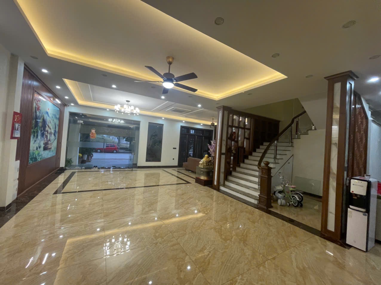 Siêu Biệt Thự view công viên cực đẹp, thiết kế sang trọng, đậm chất Châu Âu, để lại nội thất cao cấp