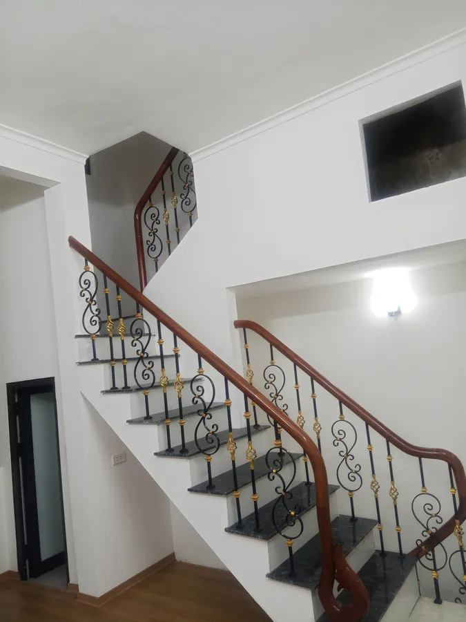 Bán Nhà Khương Trung. Thanh Xuân. Ô Tô. DT 60m2. MT 5m. 4 Tầng. Giá 13,96 Tỷ.