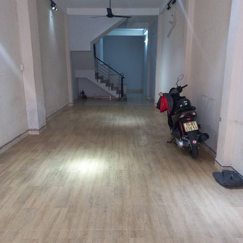 Dương Bá Trạc 74.5m² , 10.95 tỷ – Phường 1, Quận 8 – NHÀ 3 TẦNG BTCT – HẺM XE HƠI – 5 PHÚT TỚI Q1
