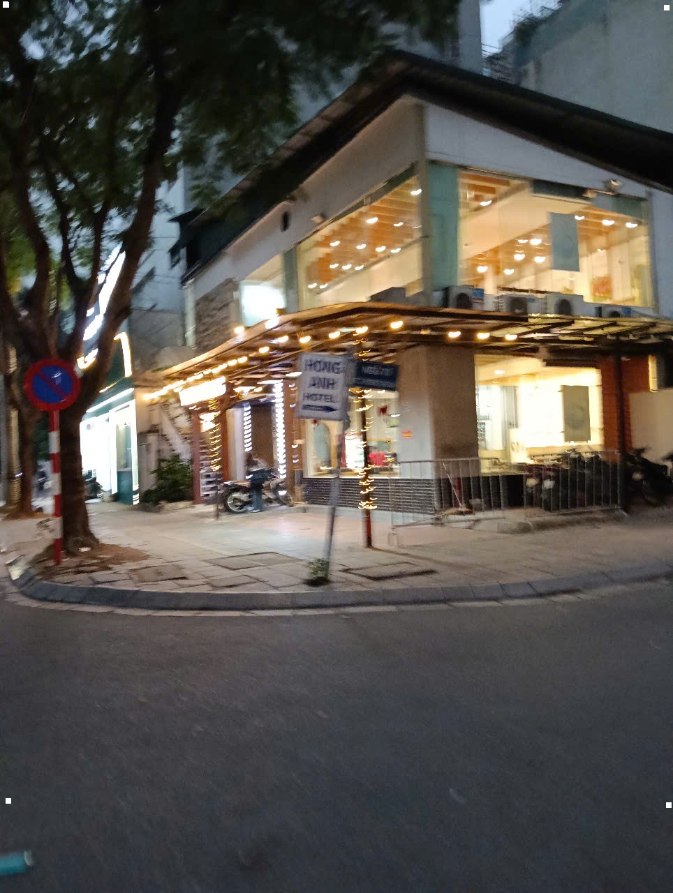 160m2
