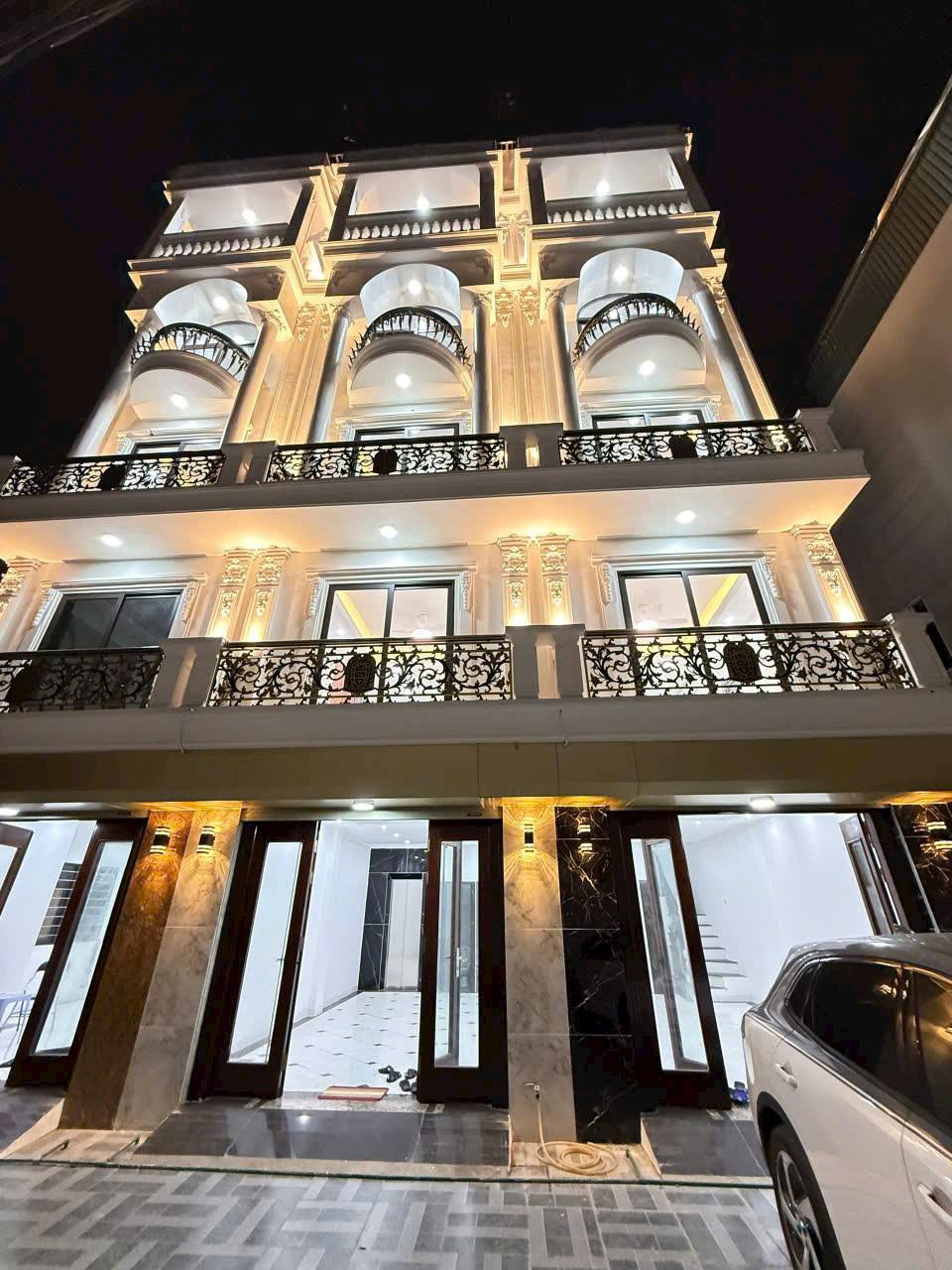 Bán nhà vị trí đẹp phố Văn Chương, Tôn Đức Thắng, Khâm Thiên Đống Đa Hà Nội. Diện tích 34 m² nhà xây dựng mới 6 tầng thang máy giá 9 tỷ