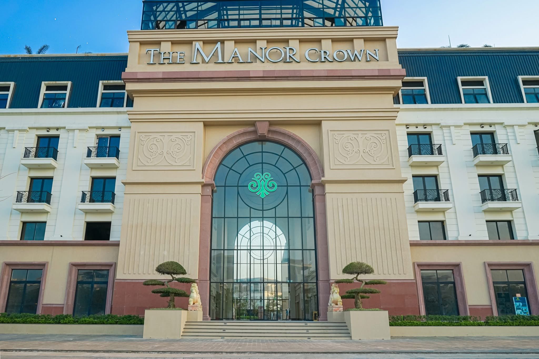 CHO THUÊ SHOPHOUSE MANOR CROWN – VỊ TRÍ ĐẸP, KINH DOANH NGAY