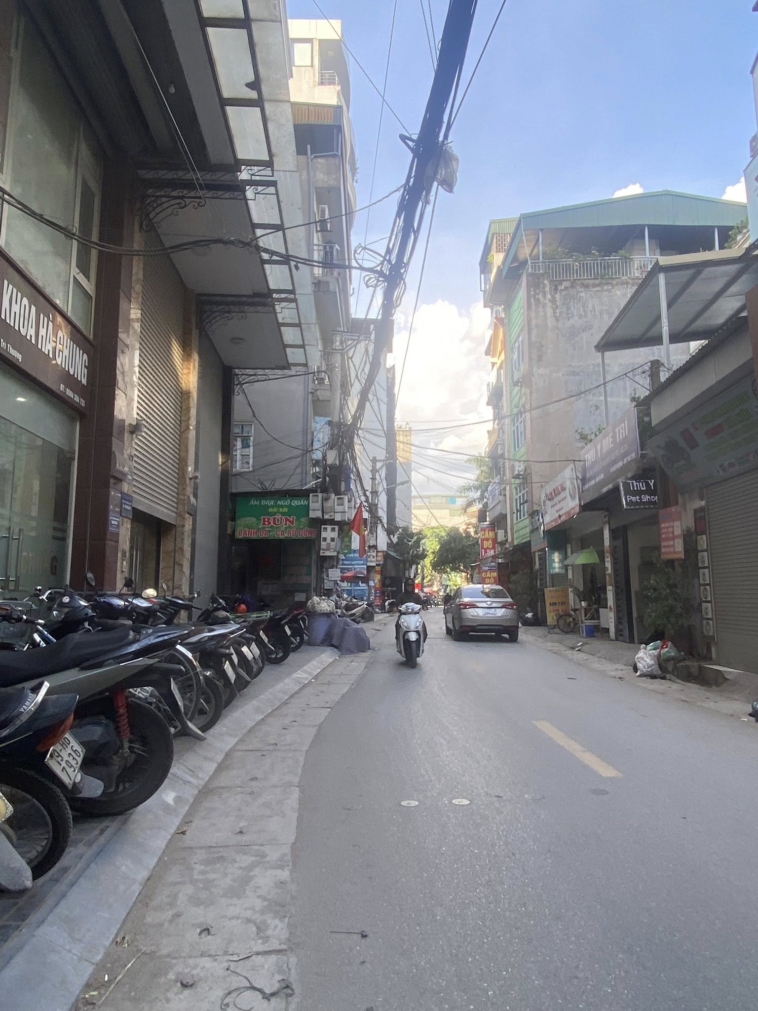 BÁN NHÀ MẶT PHỐ MỄ TRÌ THƯỢNG – NAM TỪ LIÊM – 7 TẦNG THANG MÁY – VỈA HÈ – KINH DOANH ĐỈNH – 28 TỶ