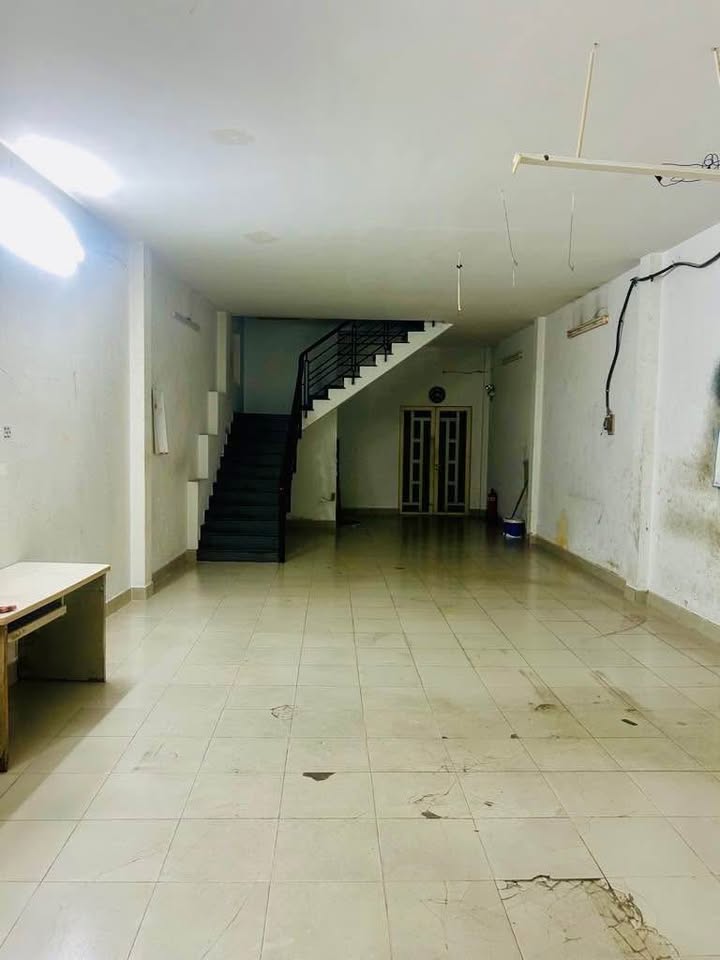 NHÀ 2 MẶT TIỀN HXHTHỒNG - 100M NGANG 5.5 - KỀ CHỢ TÂN HƯƠNG GIÁ MỂM NHỈNH 8