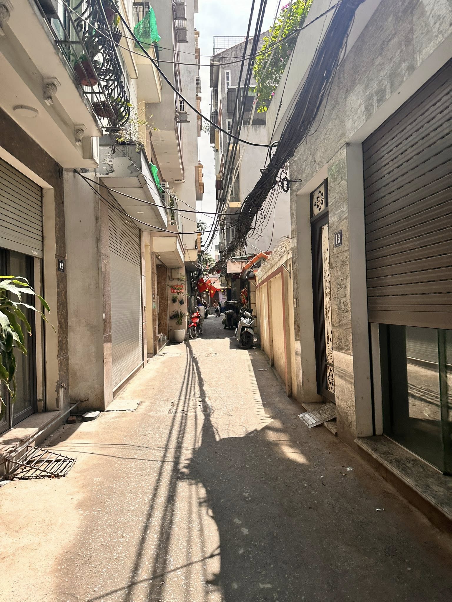 Bán nhà Kim Giang 39 m2 x 5 tầng, 7,25 tỷ, nhà 2 mặt tiền