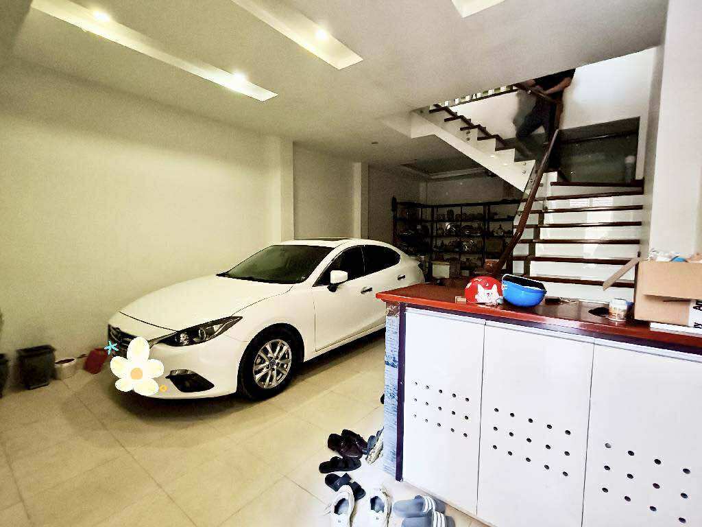 Trích Sài Tây Hồ ô tô đỗ cửa, 60m kinh doanh chỉ 20 tỷ