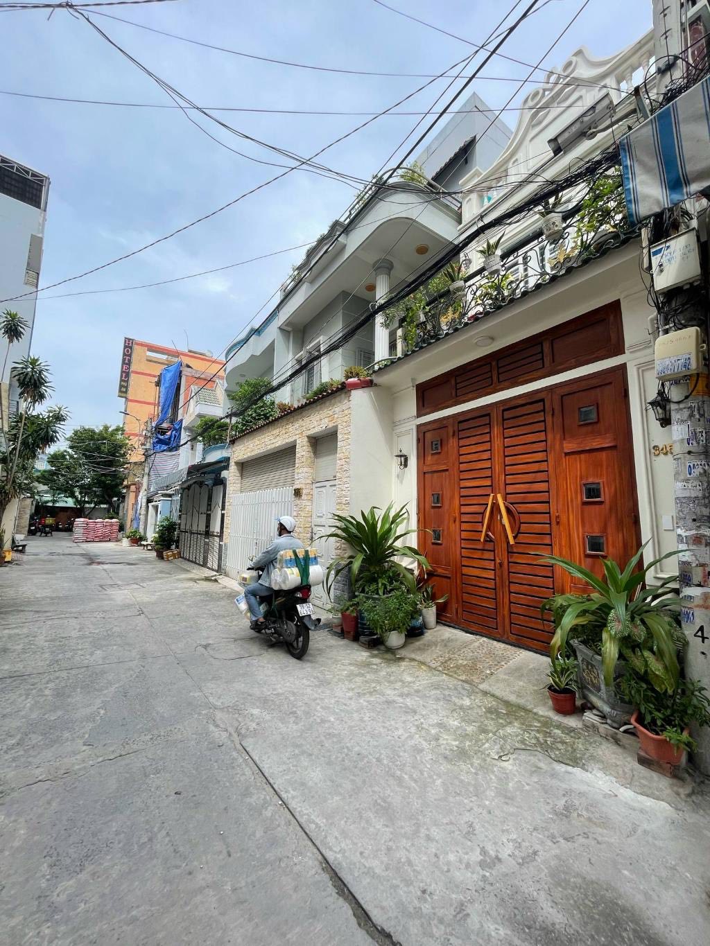 SIÊU HIẾM – HXH 8M TÂN KỲ TÂN QUÝ – 77M – 5PN – NHỈNH 8