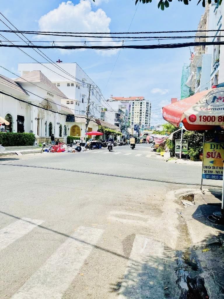 MT KHU SẦM UẤT – CẠNH NGÃ 3 – ĐỐI DIỆN CHỢ TÂN HƯƠNG – 69M² – NHỈNH 10 TỶ