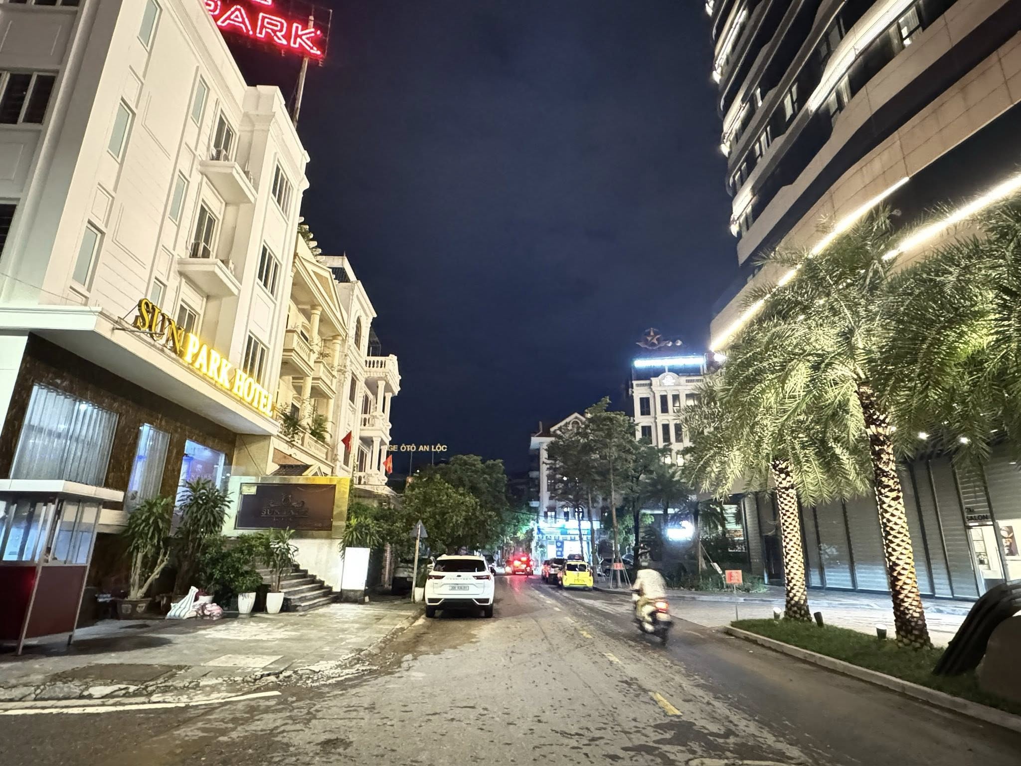 NHÀ ĐẸP, PHỐ ĐỖ NHUẬN, XUÂN ĐỈNH, BẮC TỪ LIÊM: 33M X5T, MT 3,5M, GIÁ 7,69 TỶ