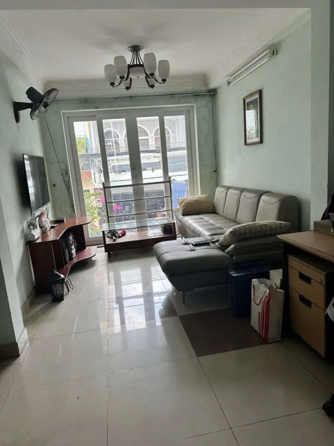 NHÀ ĐẸP TÔ HIẾN THÀNH - PHÂN LÔ 8M - Ô TÔ NGỦ TRONG NHÀ - Ở NGAY KHÔNG CẦN SỬA!