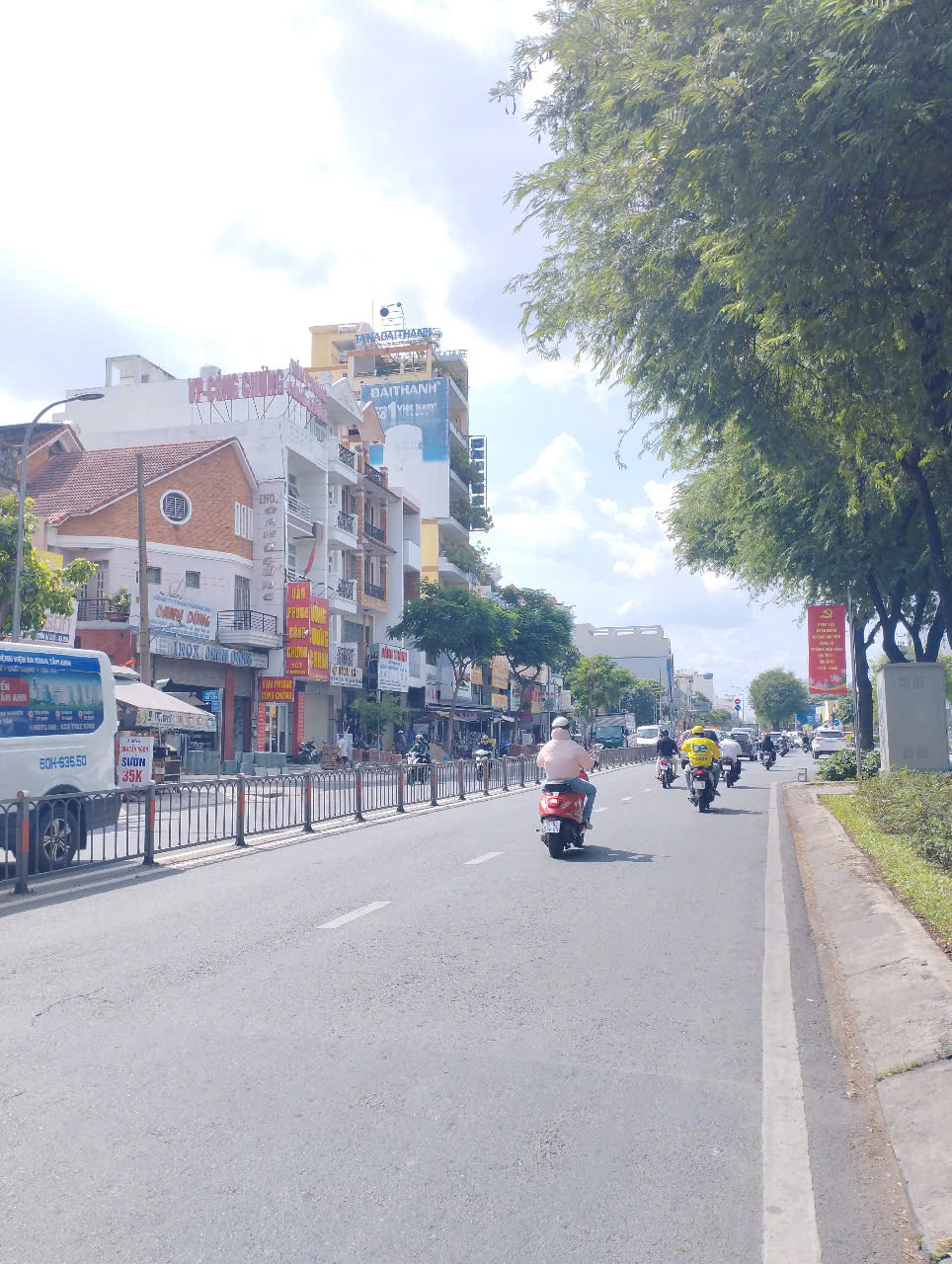 Ngộp Lý Thường Kiệt - 4 tầng 32m2 - View HXH Quận 10