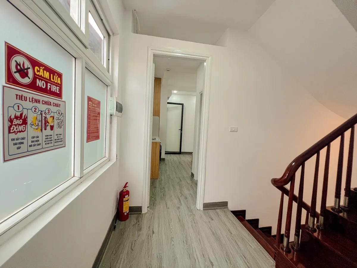 Bán Nhà Khương Trung. Thanh Xuân. Ô Tô. Kinh Doanh. DT 45m2. MT 4m. 5 Tầng. Giá 12.85 Tỷ.