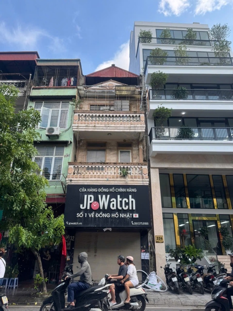 MẶT PHỐ LẠC TRUNG,HAI BÀ TRƯNG 29tỷ 70m VỈA HÈ Ô TÔ KINH DOANH SẦM UẤT,CHO THUÊ ĐỈNH