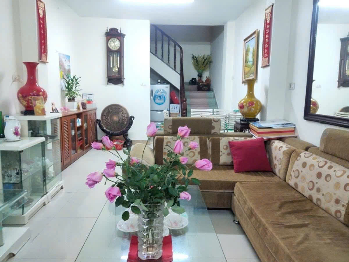 Bán nhà rẻ đẹp phố Đội Cấn 33m2 3tầng mặt tiền 3.3m nhỉnh 6tỷ Ba Đình 0934266313