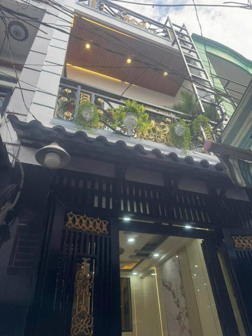 Nhà 2 tầng sàn 58m2, Vuông – Quang Trung QV