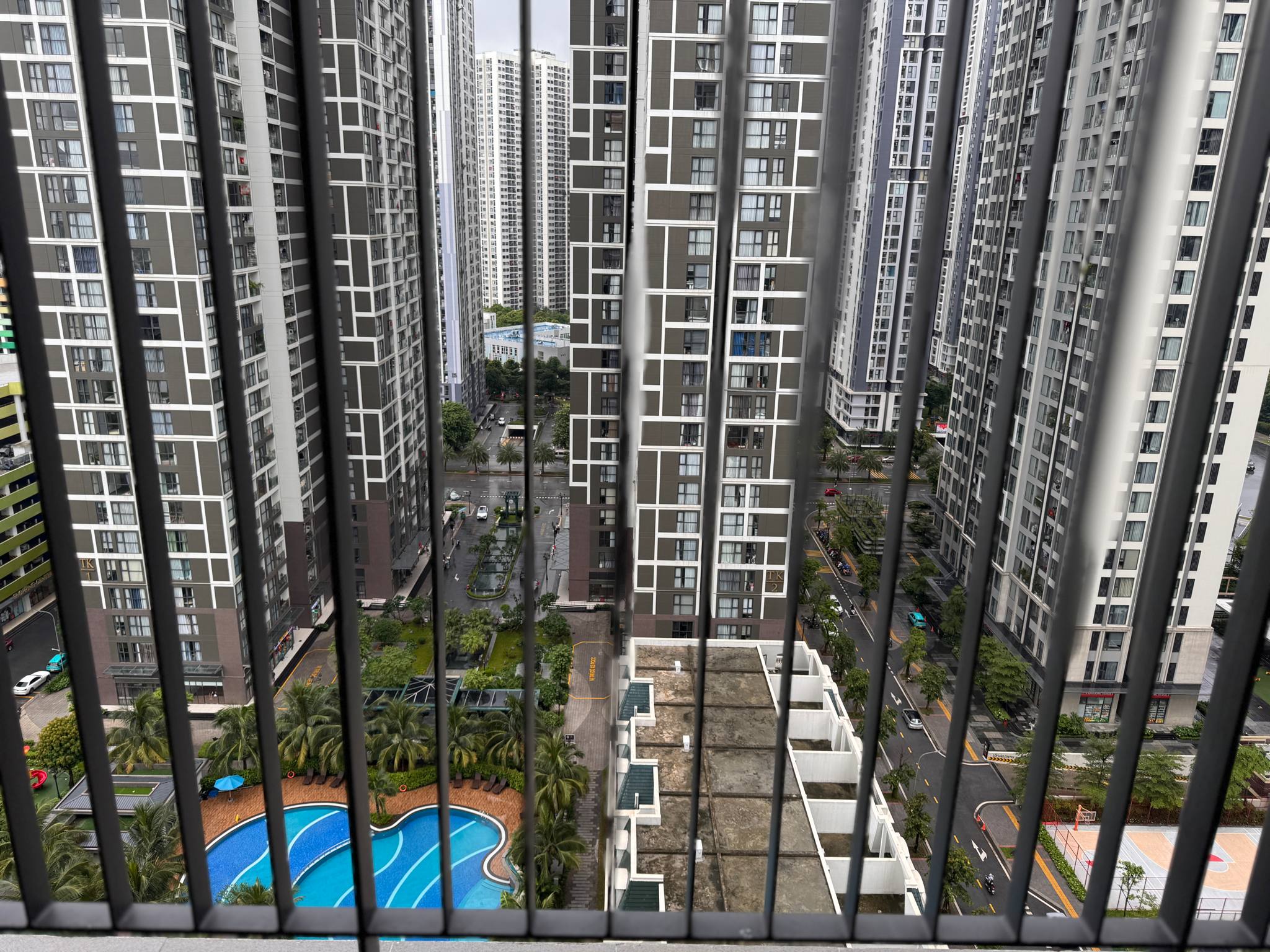 CCCho Thuê The Canopy 3 - Tầng 1703, View Bể Bơi DT: 72m, Full Nội Thất - 15 Triệu/tháng
