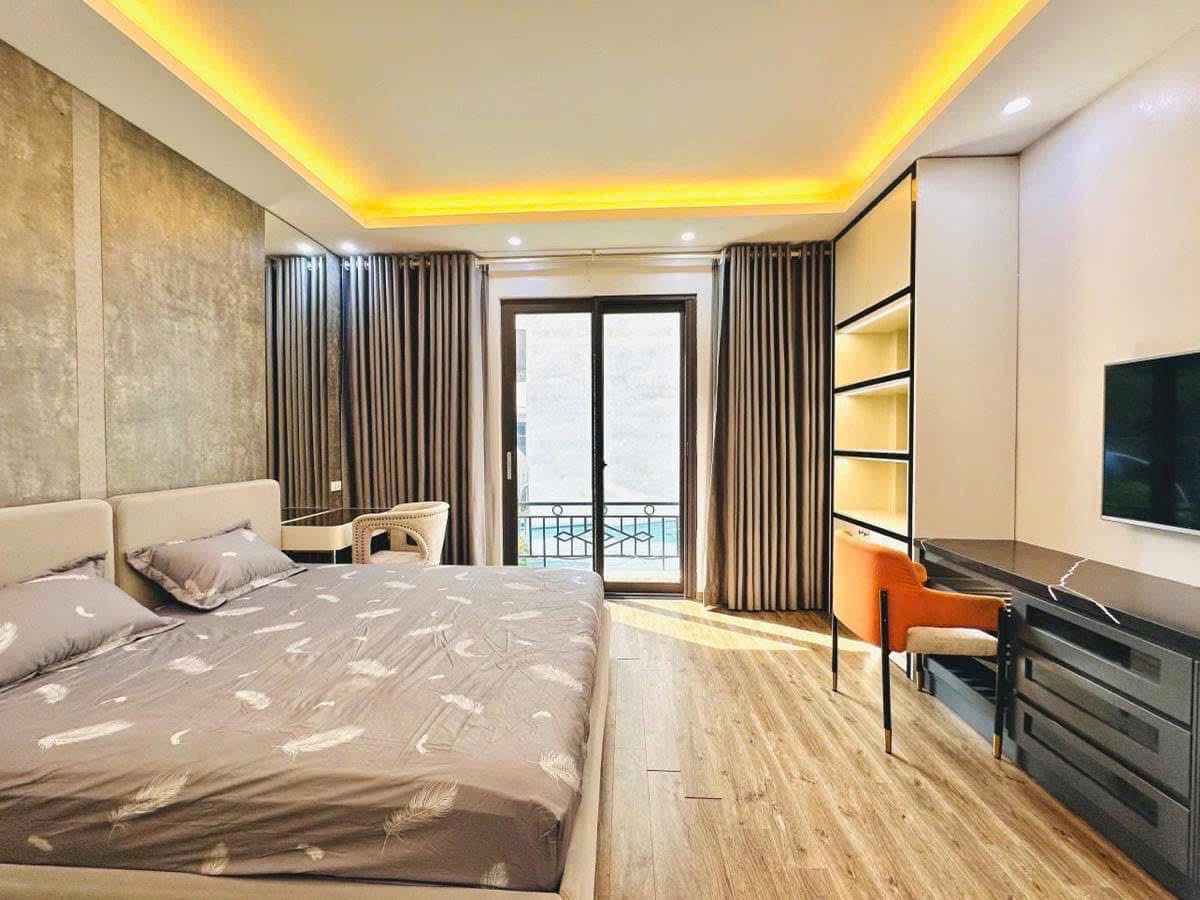 BÁN NHÀ DT 53M, 5 TẦNG, PHÂN LÔ, Ở NGAY, Ô TÔ TRÁNH, SÁT PHỐ, KINH DOANH PHỐ TRUNG KÍNH TO.