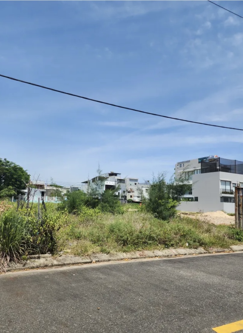 Lô đất mặt tiền Lê Như Hổ . DT:98,8m , ngang 5m