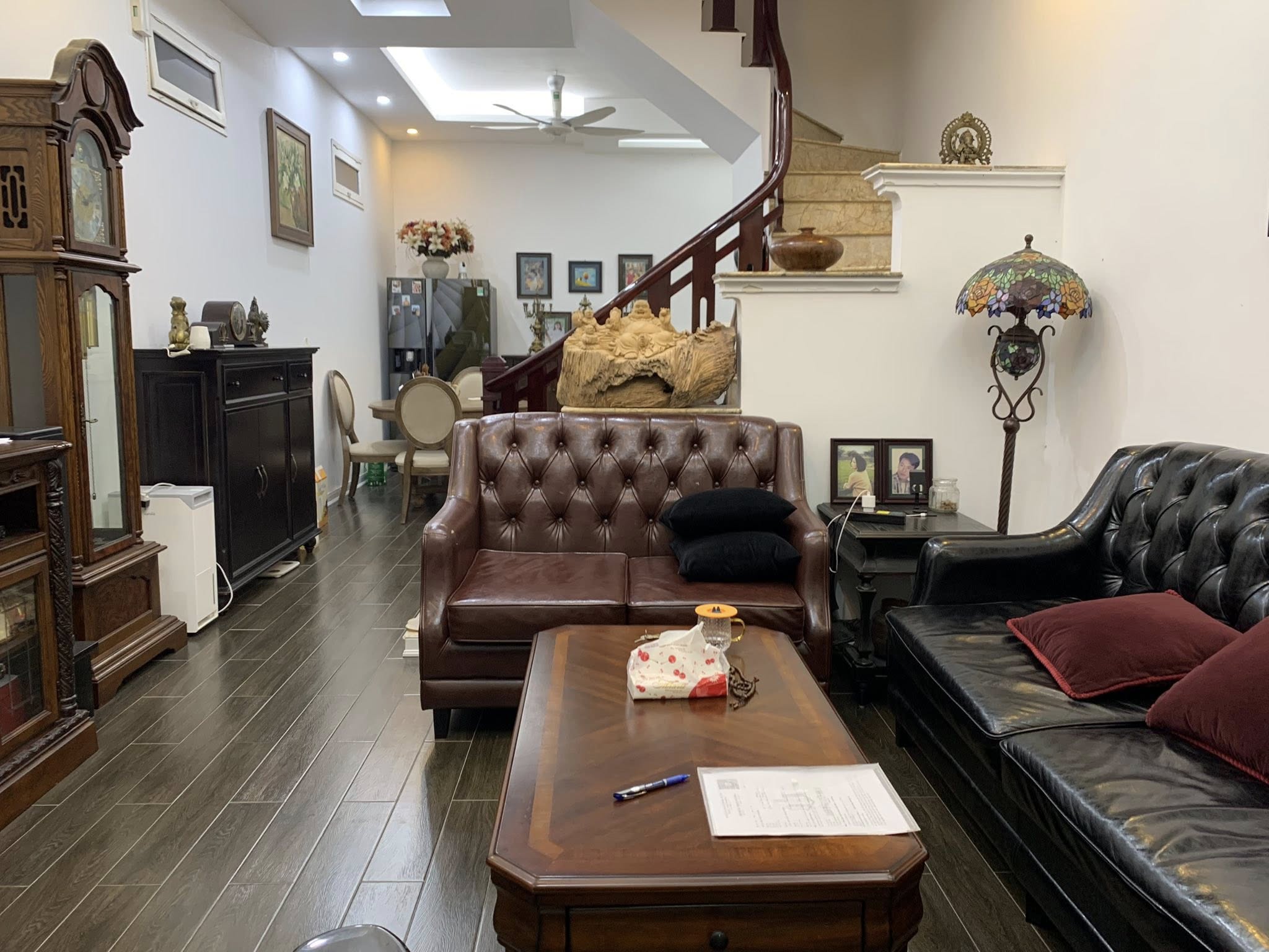 Bán nhà mặt phố Trần Thái Tông, 66m2, ôtô tránh, vỉa hè đá bóng, kinh doanh đỉnh, 36 tỷ