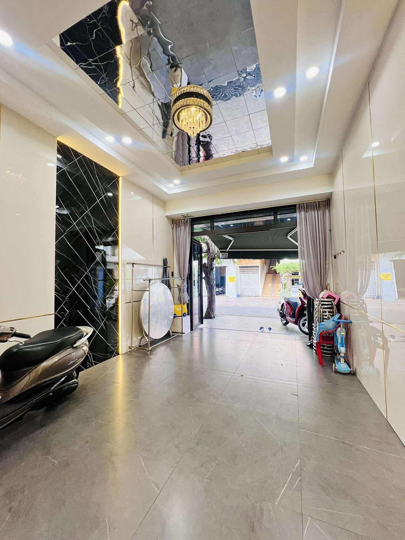 Bán nhà phố Độc Lập Tân Phú gần Aeon Mall SHR giá chỉ 9.6 tỷ – còn TL