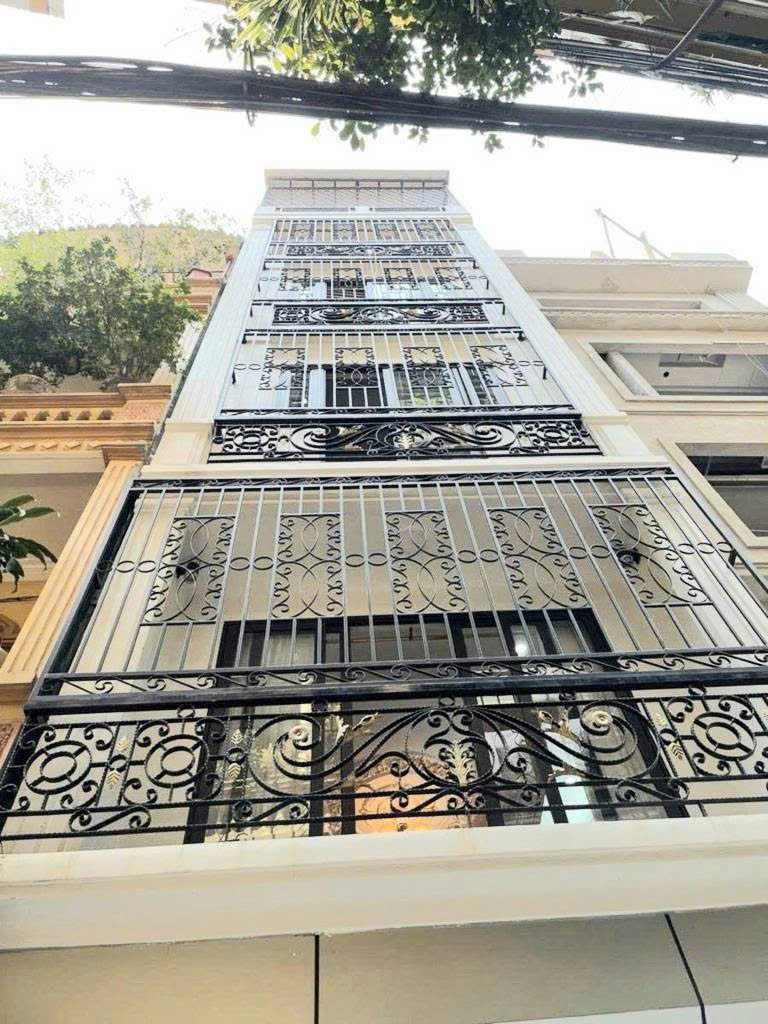 Bán nhà phố Vương Thừa Vũ | 51m², 6 tầng, thang máy, ô tô tránh, giá 19.5 tỷ