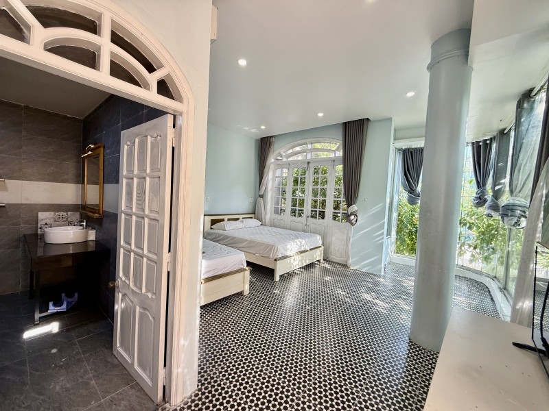 ♣ Góc MT Cao Xuân Dục, đi bộ Công Viên Như Nguyệt, Sông Hàn, 65m2, 5 tầng, 7 căn hộ cao cấp