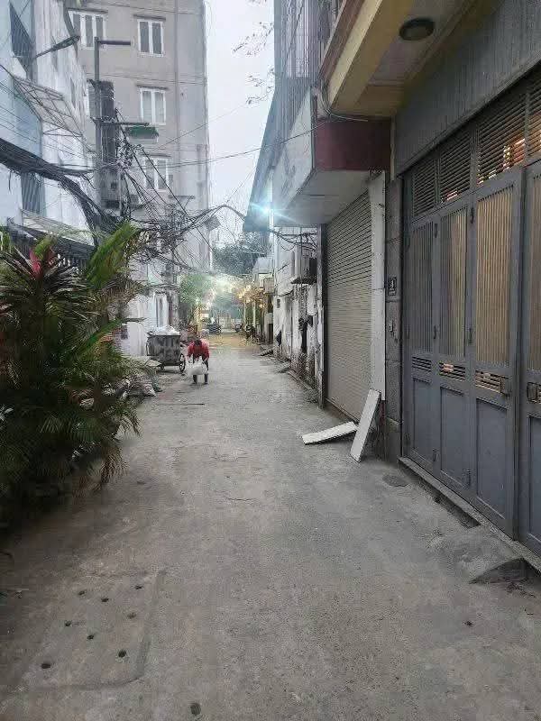 TRUNG TÂM ĐỐNG ĐA - HỒ ĐẮC DI - MỘT NHÀ RA PHỐ - NGÕ 3M - VÀNG RÒNG - KINH DOANH RA TIỀN - NÓI KHÔNG VỚI QUY HOẠCH - GIÁ 9.8 TỶ !