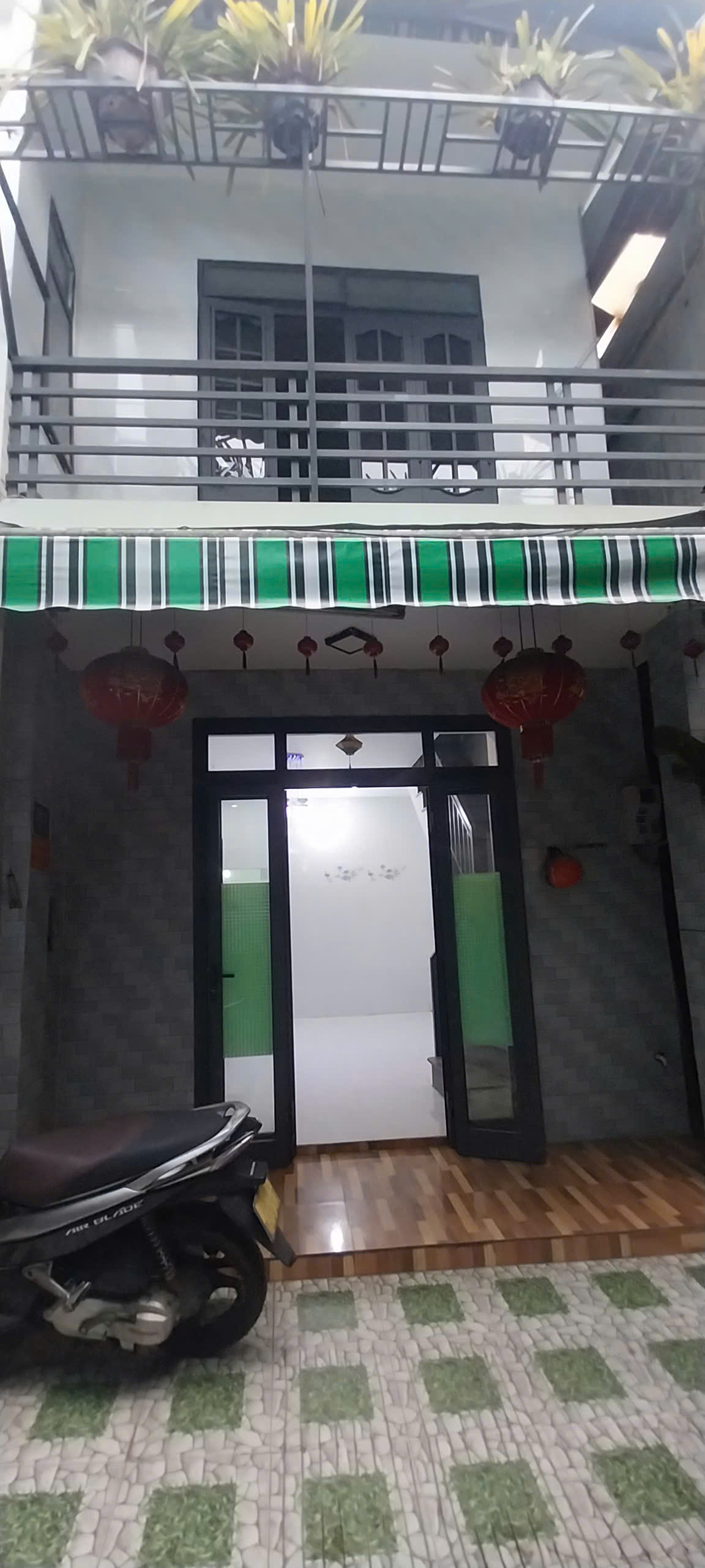 ♥ Nhà Kiệt 3m Hoàng Diệu gần Nguyễn Hoàng, 56m2, 2 tầng 5PN sân rộng, 3 tỷ