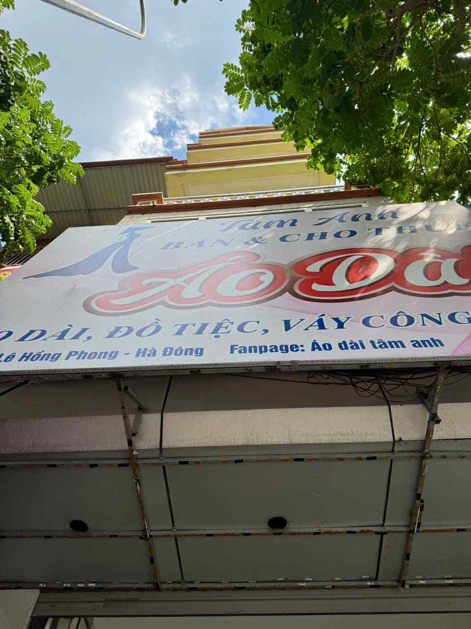 CẦN BÁN GẤP NHÀ LÊ HỒNG PHONG - MẶT PHỐ- KINH DOANH - VỈA HÈ ĐÁ BÓNG - 2 MẶT TIỀN TRƯỚC SAU - CẠNH MÊ LINH PLAZA HÀ